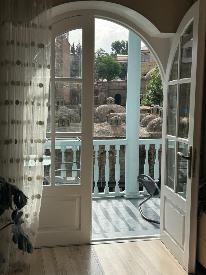Apartment In Historical District Of Tbilisi Exterior photo